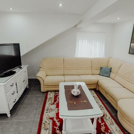 Apartman Slavonia Dakovo Ngoại thất bức ảnh