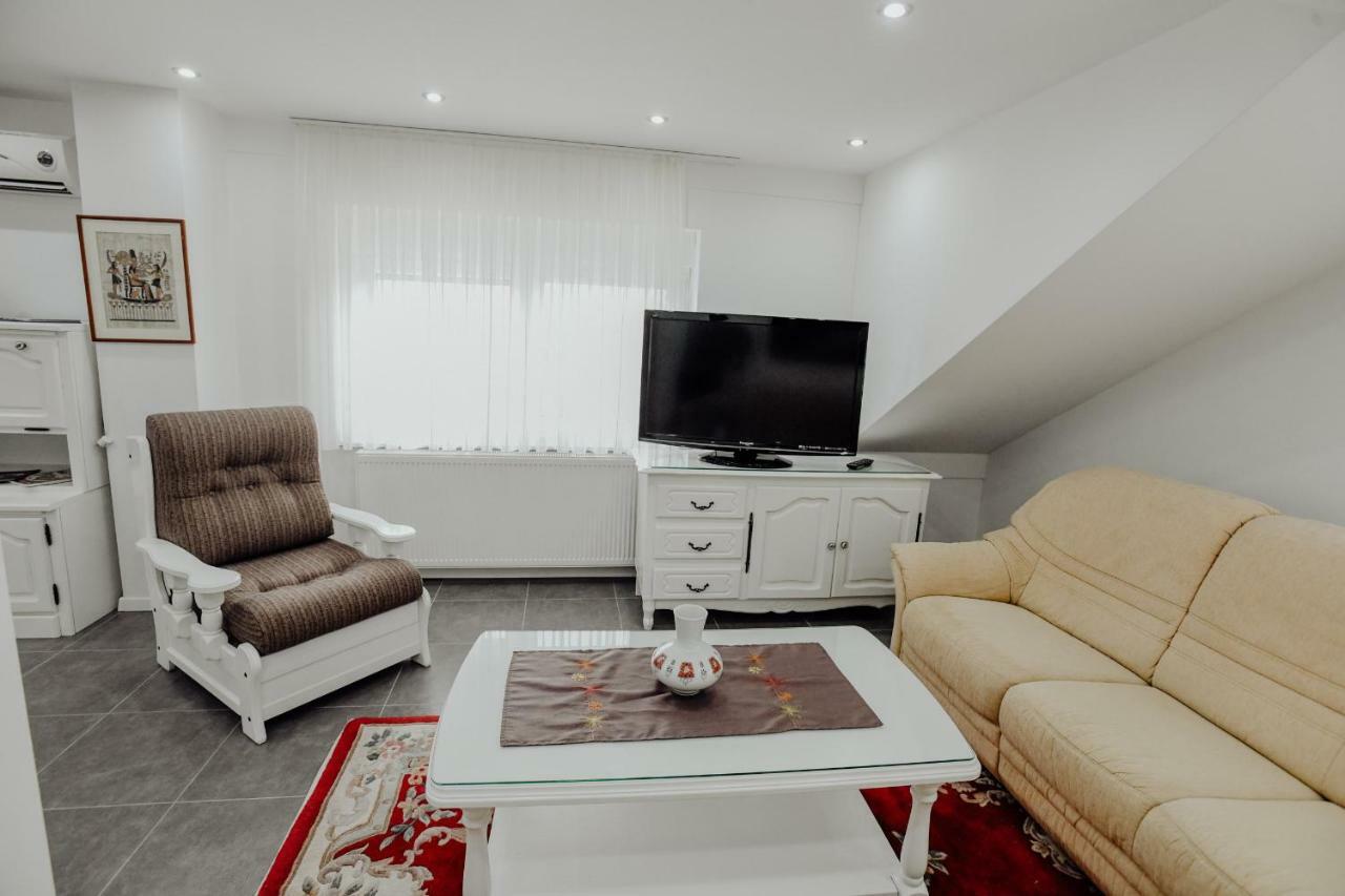Apartman Slavonia Dakovo Ngoại thất bức ảnh