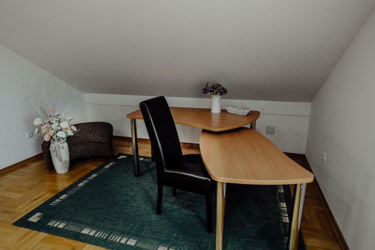 Apartman Slavonia Dakovo Ngoại thất bức ảnh